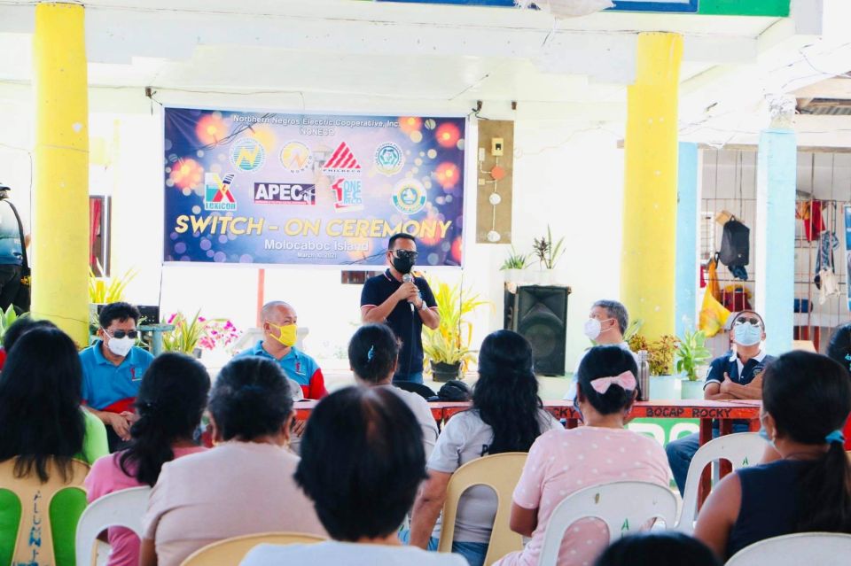 Switch-On Ceremony At Molocaboc Island: Continuing Quest In Bringing Light To Northern Negros